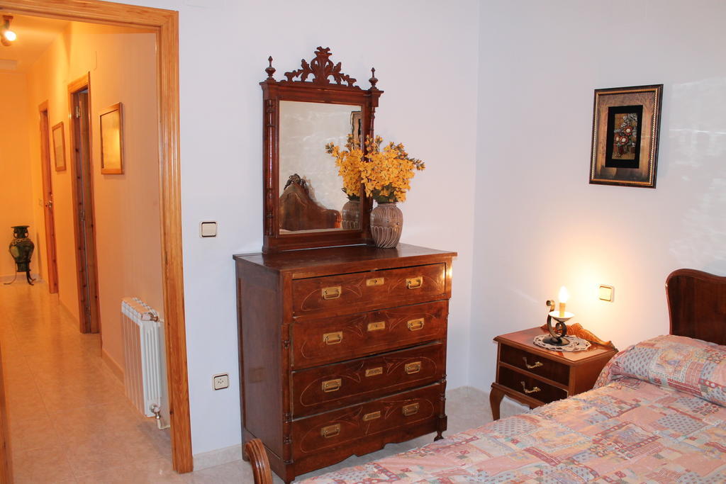 فيلا Casa De La Virginia Valdealgorfa الغرفة الصورة